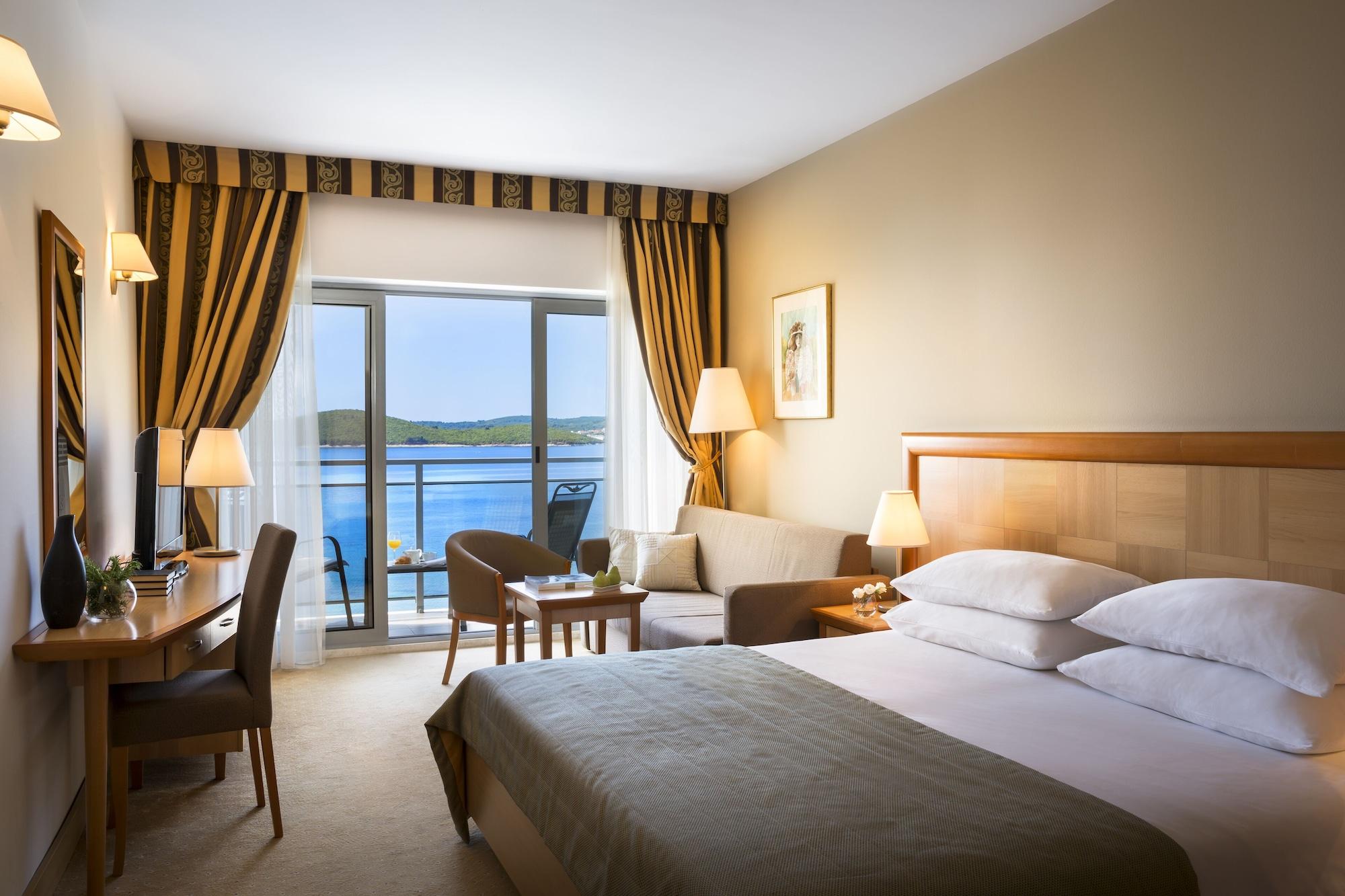 Aminess Vival Grand Azur Hotel Orebic Exterior photo